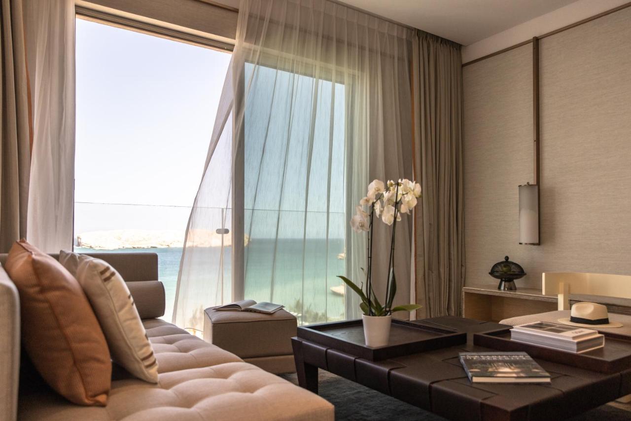 Jumeirah Bay Oman 5* Muscat